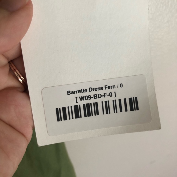 Parterre Barrette Dress in Fern size Small - Picture 10 of 13